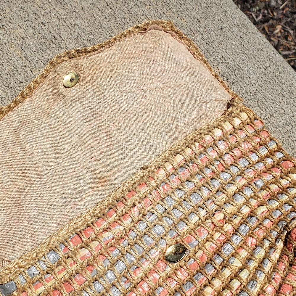 Beachy pouch - Picture 3 of 3